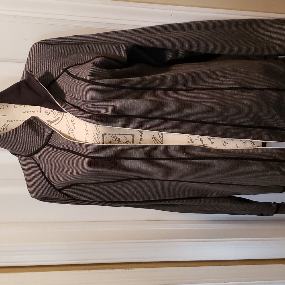Kirkland Signature Black reversible jacket in size XL